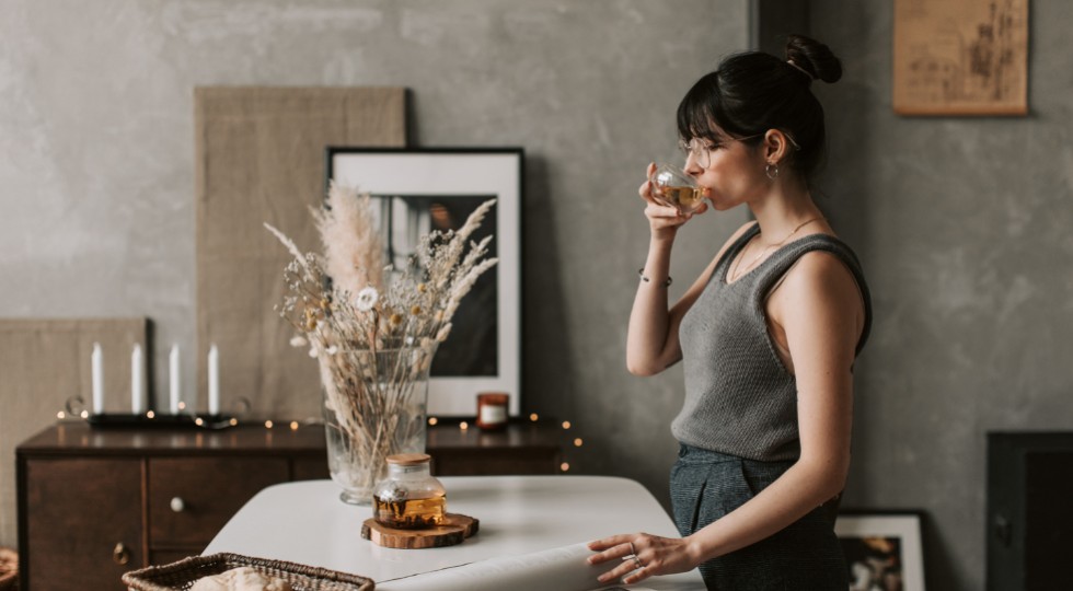 Czy wirusy naprawdę słabną przy diecie bogatej w flawonoidy?