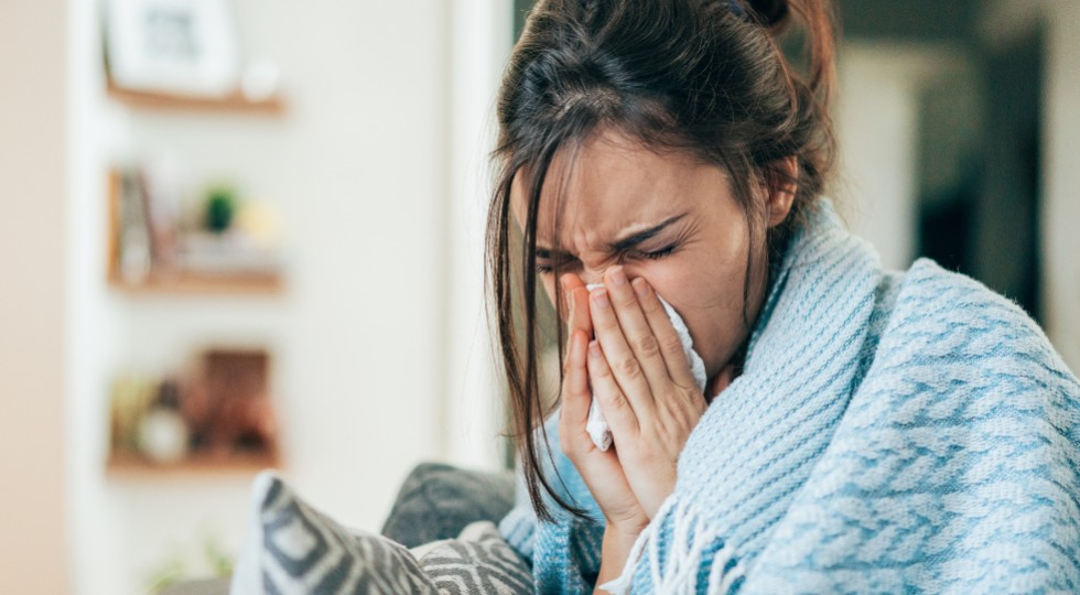 Siła natury w walce z grypą – syropy i napary z domowej apteki