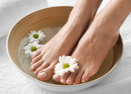 Grzybica stóp i paznokci – naturalne metody leczenia